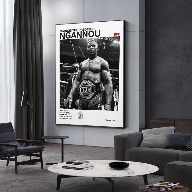 Black and White Fighting Champ - Sports Equipment Poster recension och pris